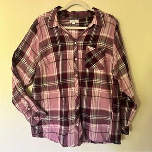 Purple button down in EUC!